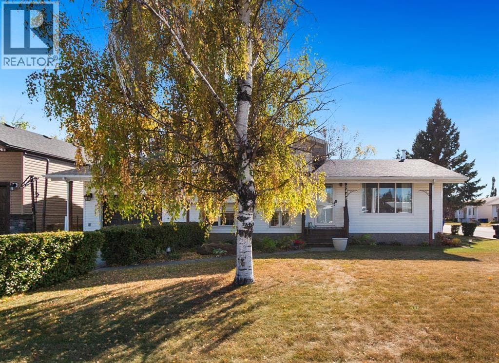 5445 56 Street — photo 3