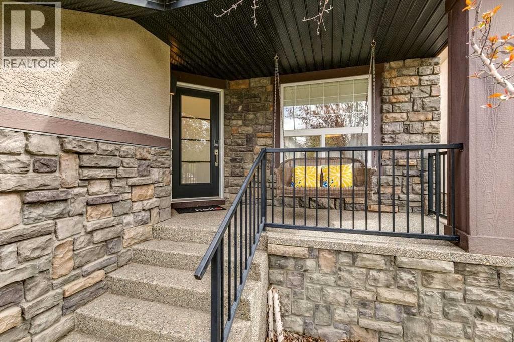 55 Wentworth Manor SW — photo 2