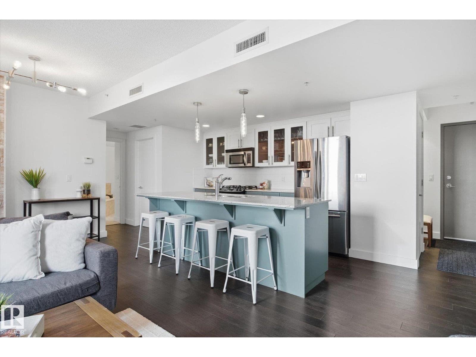 #506 10028 119 ST NW