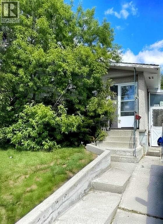 132 Allandale Close SE