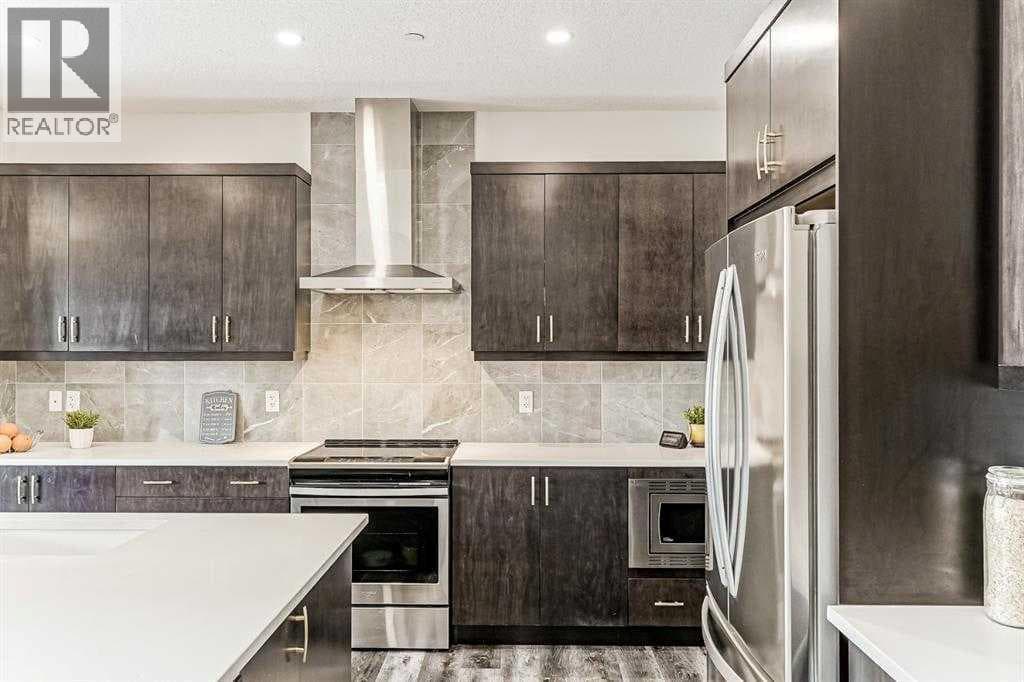 22 Howse Mount NE — photo 3
