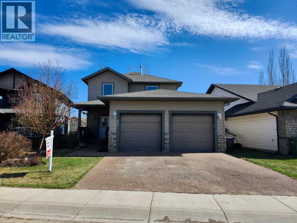 31 Oaklands Crescent