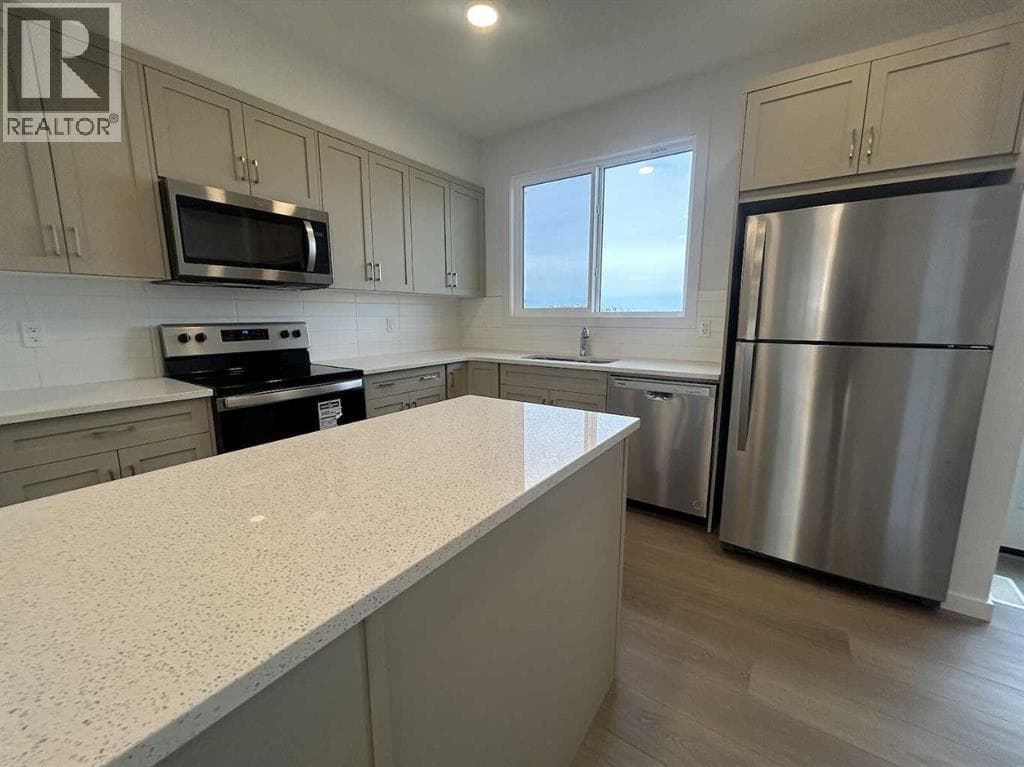 200 Belmont Way SW — photo 4