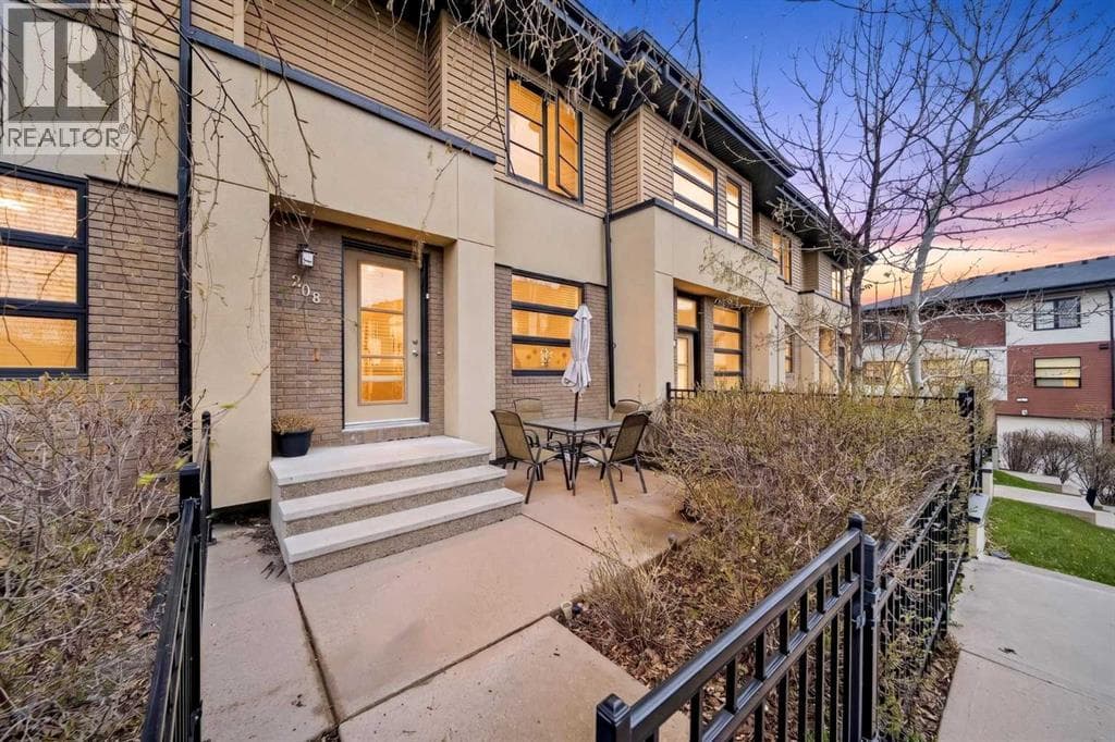 208 Aspen Hills Villas SW — photo 3