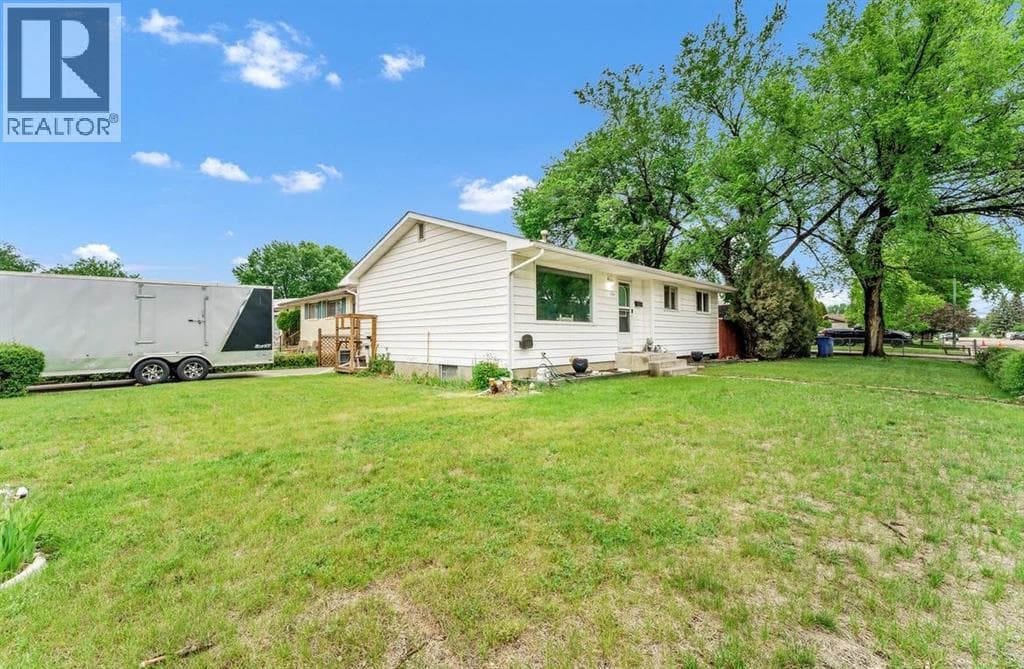 794 Black Boulevard NW — photo 5
