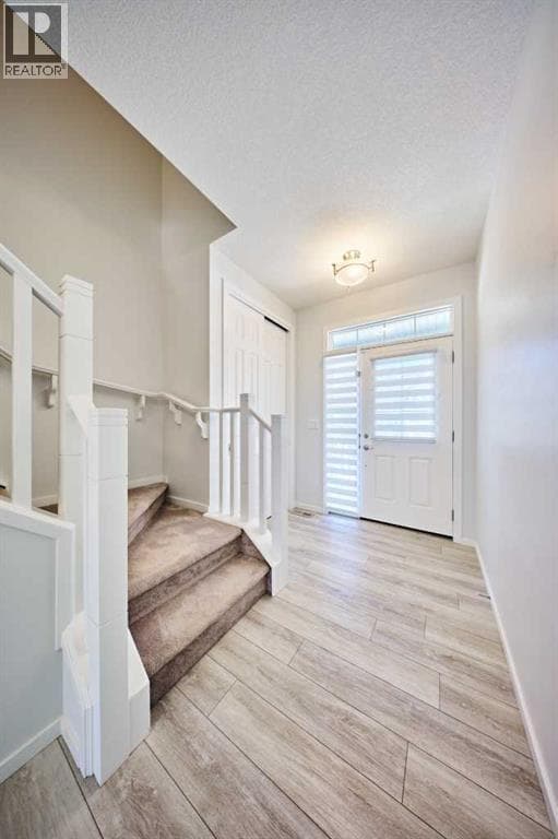 85 Yorkstone Heath SW — photo 4