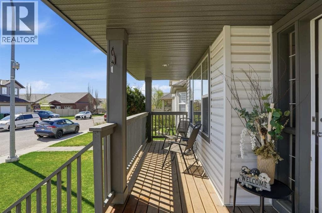 87 Bridlecrest Road SW — photo 3