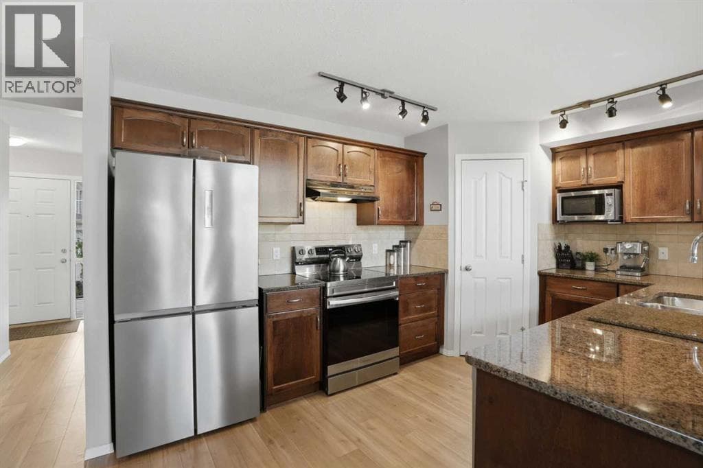 87 Bridlecrest Road SW