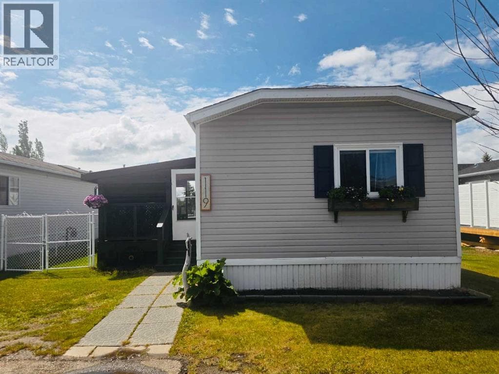 119 Clark Crescent
