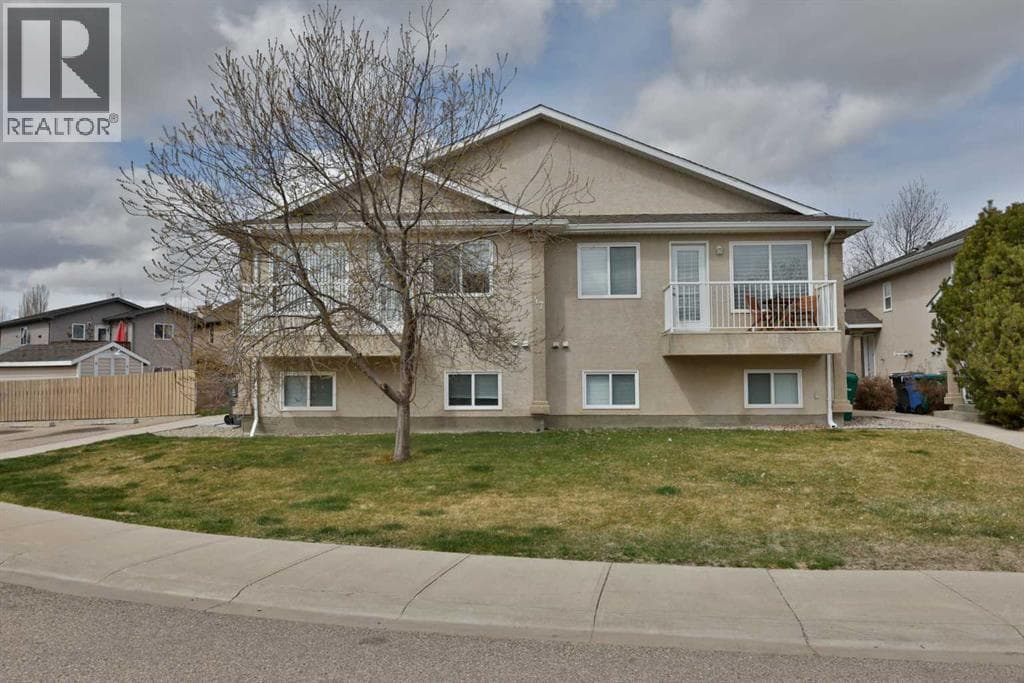 47 Highlands Place W