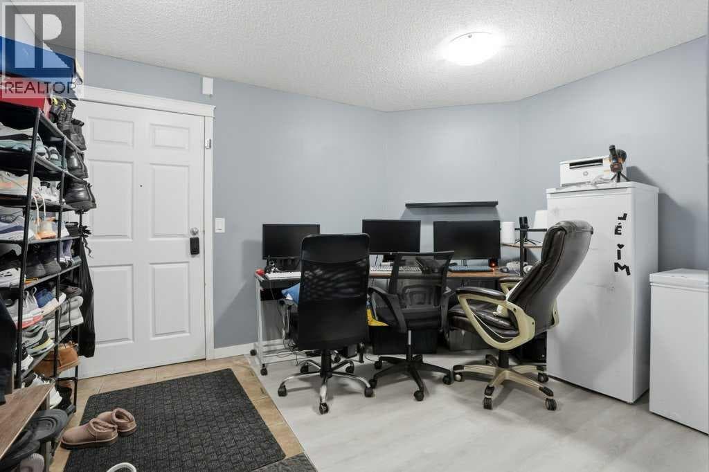 5106, 70 Panamount Drive NW — photo 5