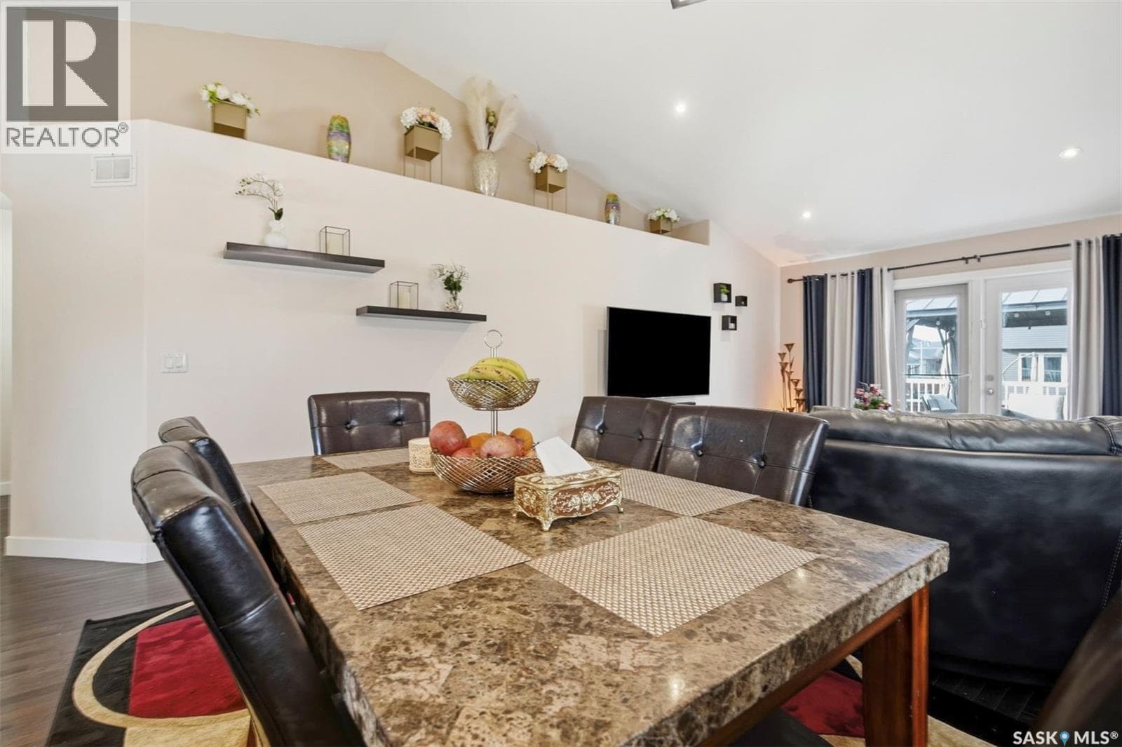 5 bed 3 bath single family at 615 Pringle BEND — $649,900 — photo 8