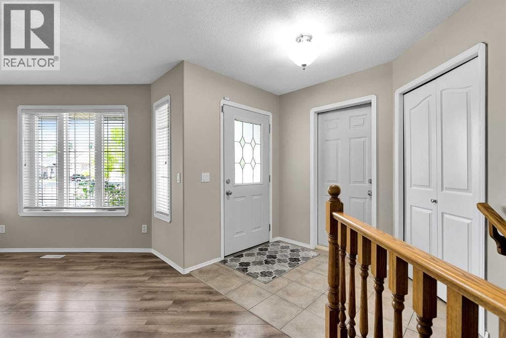 95 Cambridge Glen Drive — photo 2