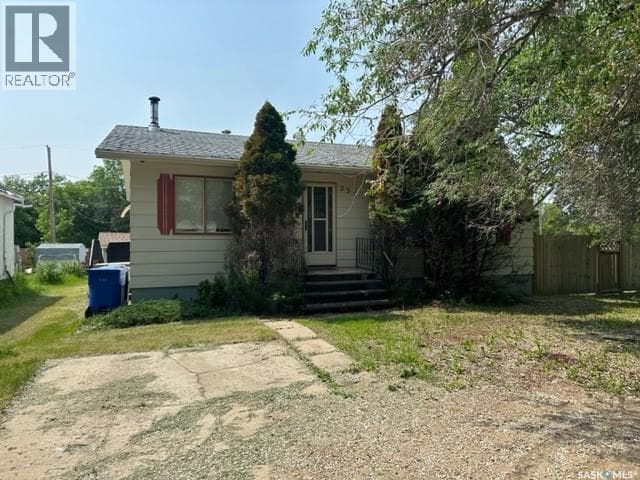 237 Windsor AVENUE