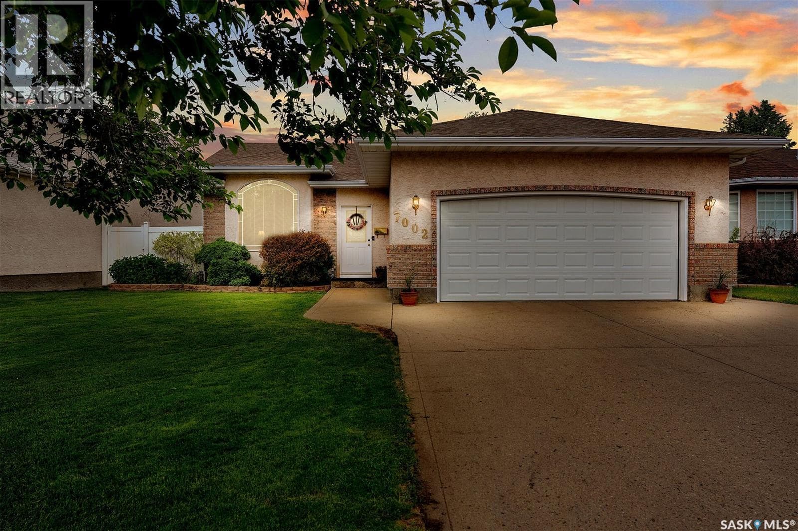 7002 Maple Wood CRESCENT — photo 3