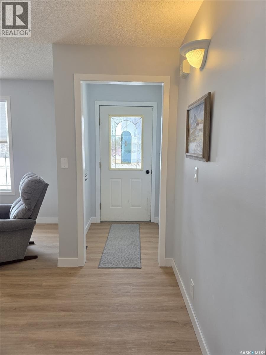 403 Thomson STREET — photo 3