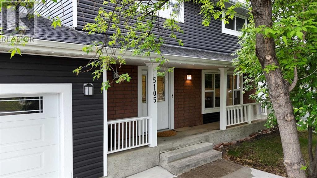 5105 13 Avenue — photo 2