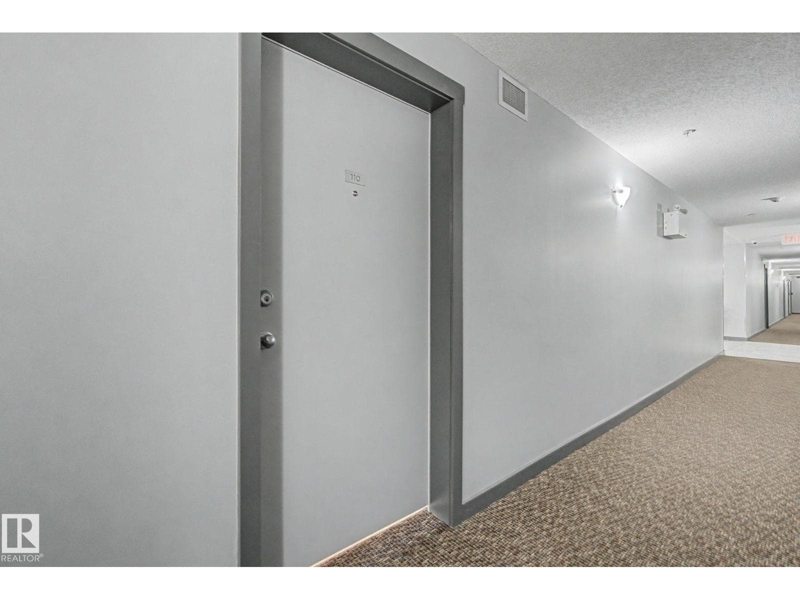 #110 5370 CHAPPELLE RD SW — photo 4