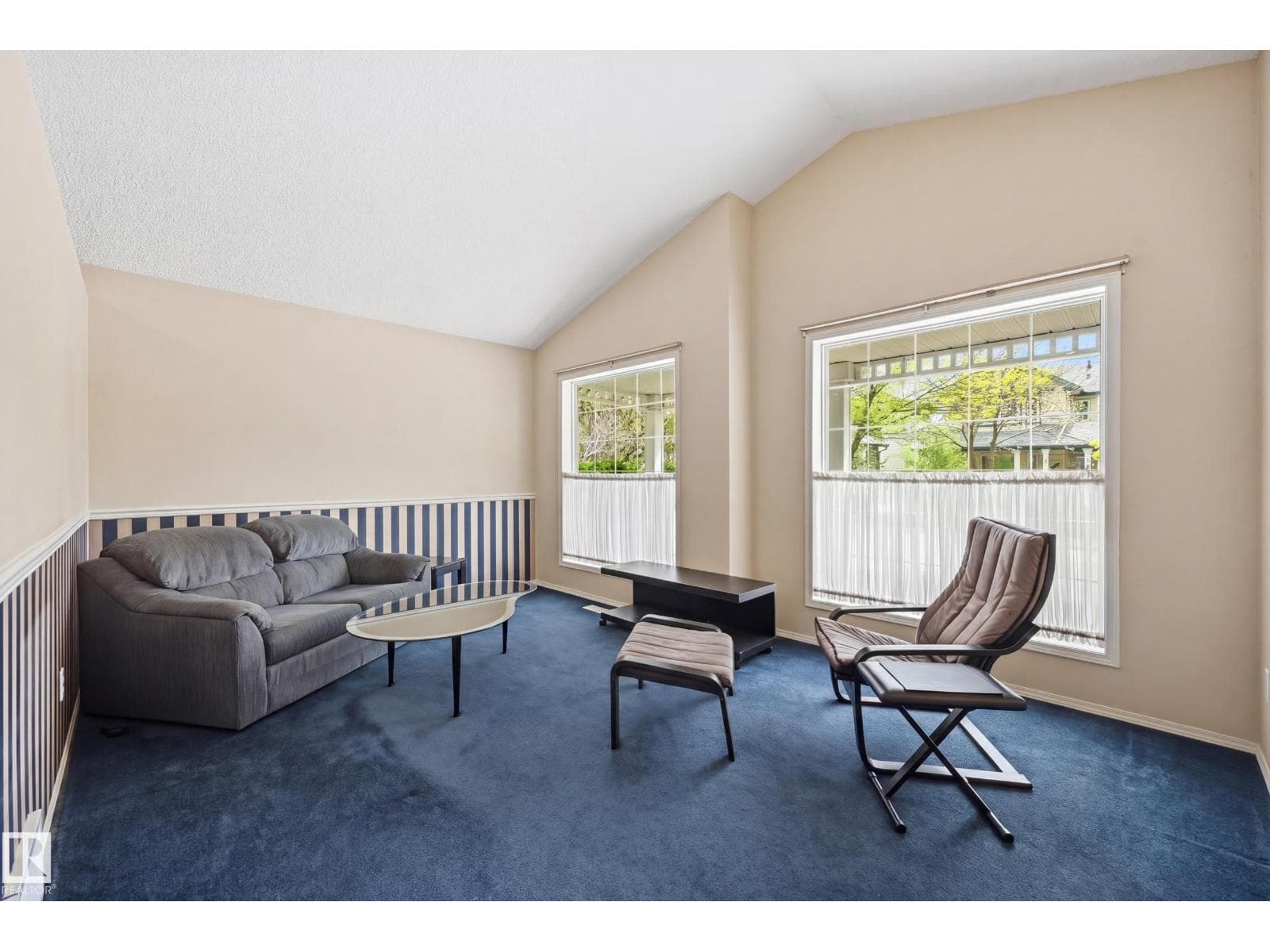 2050 TANNER WD NW — photo 5