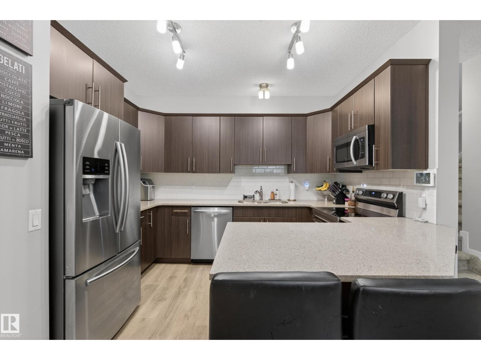70 JAMES CR — photo 5