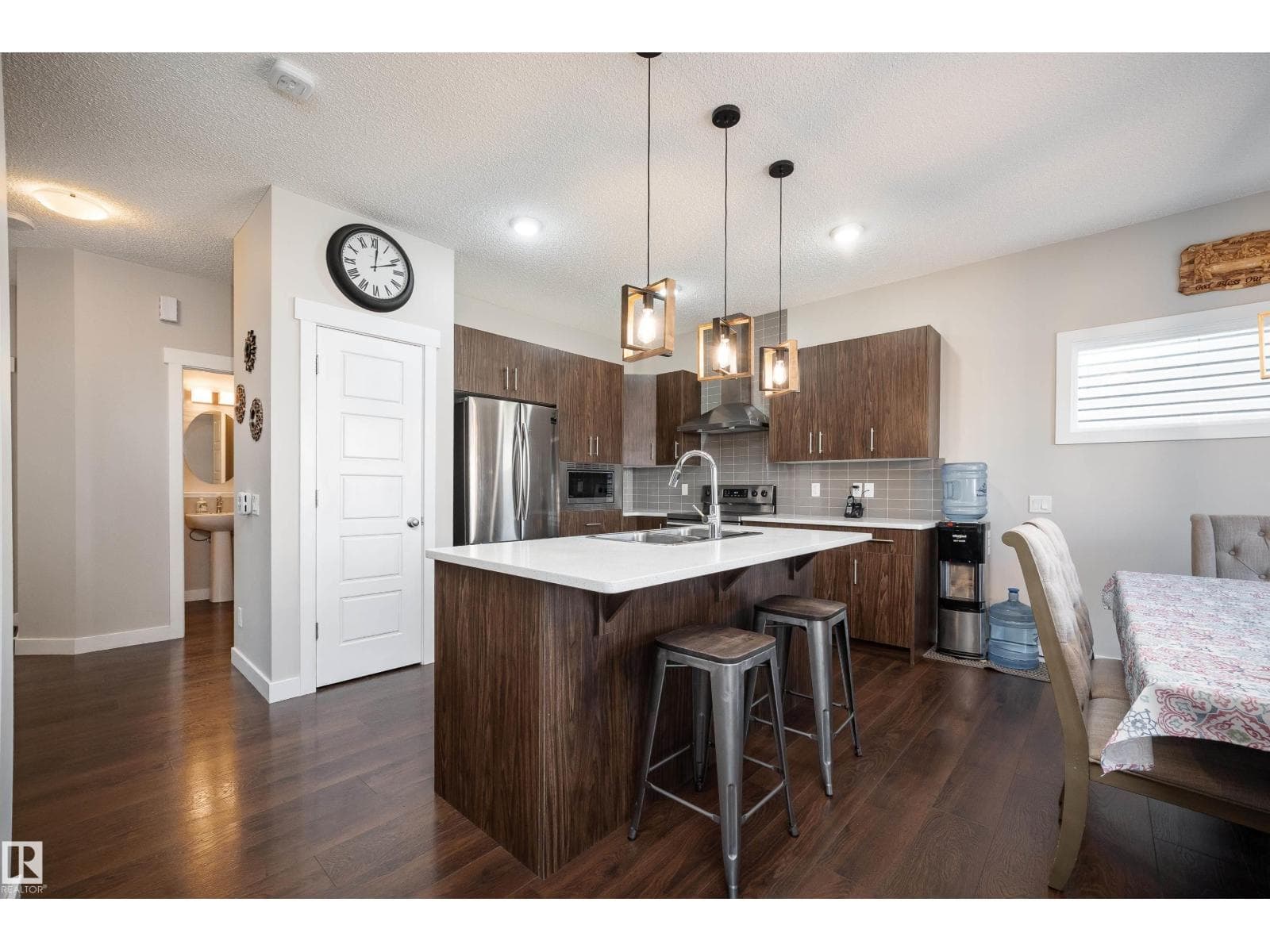 3222 CHERNOWSKI WY SW — photo 3