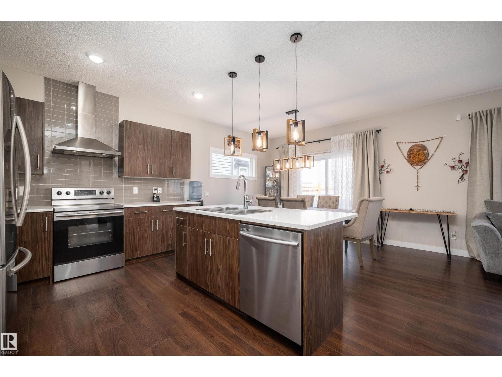 3222 CHERNOWSKI WY SW — photo 4