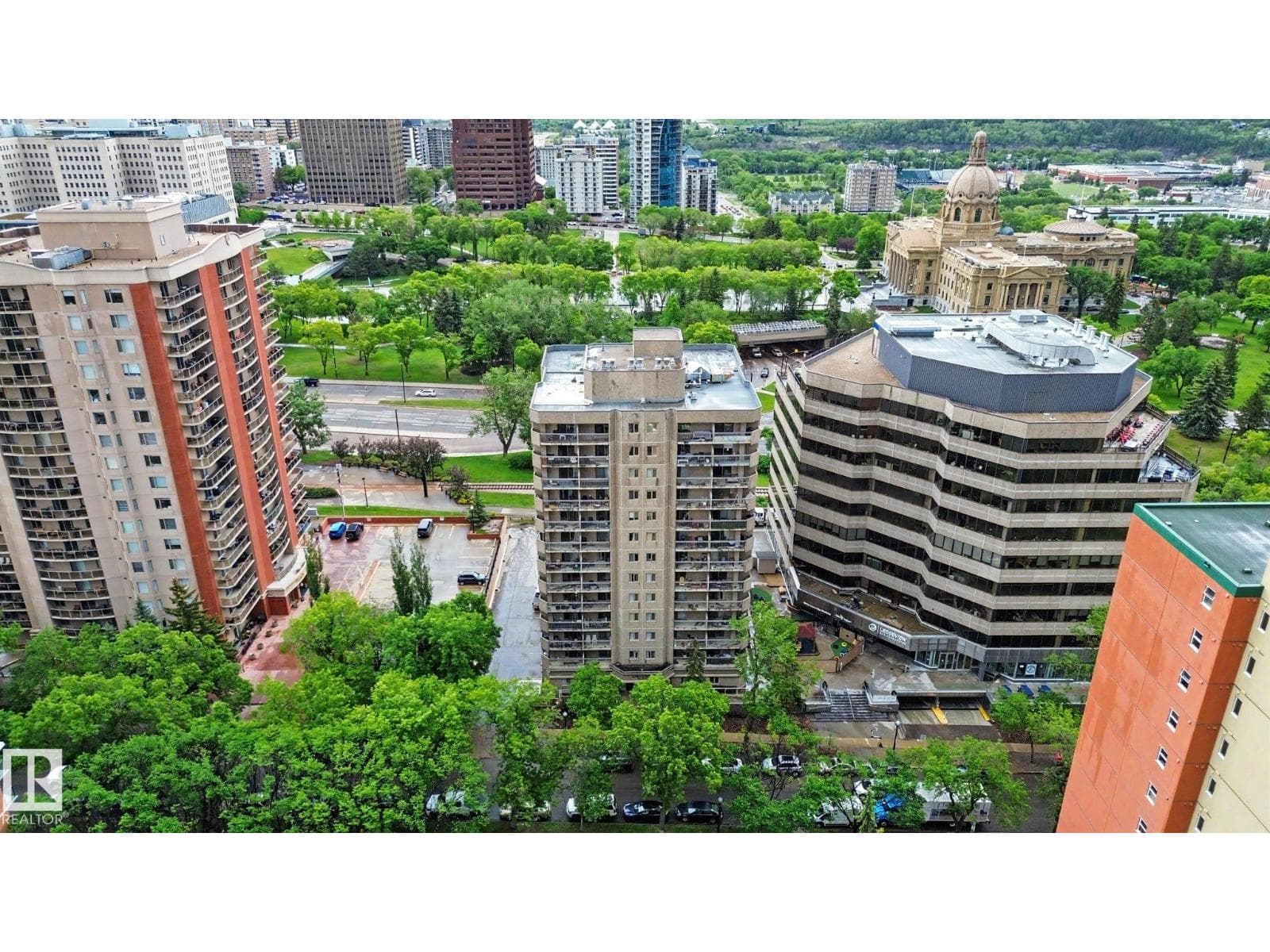 #1202 9715 110 ST NW