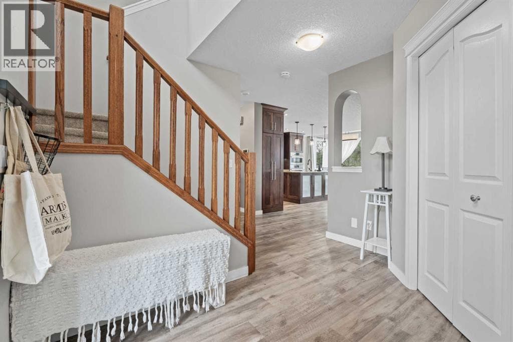 31 Brightondale Close SE — photo 3