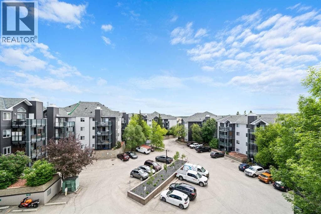 404, 20 Sierra Morena Mews SW — photo 4