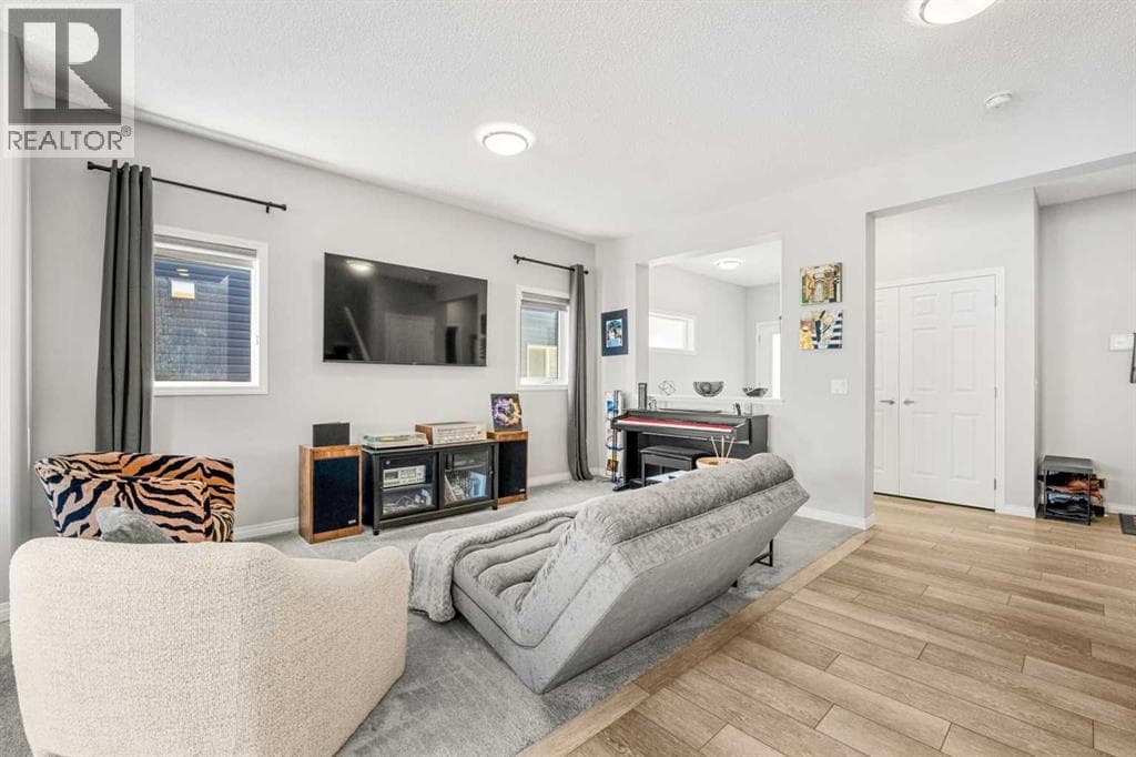 1020 Chinook Gate Heath SW — photo 4