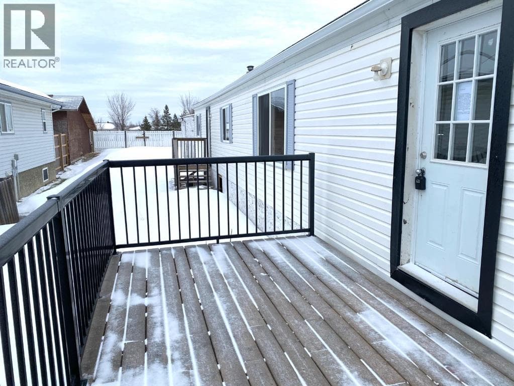 140 Cokerill Crescent — photo 2