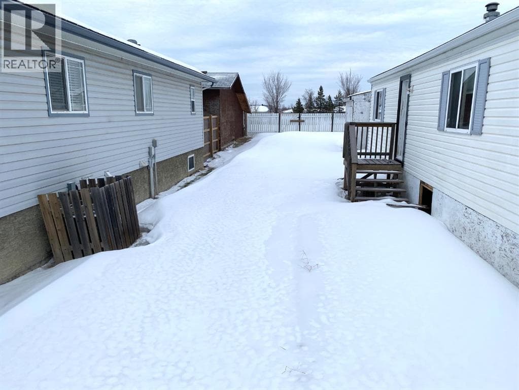 140 Cokerill Crescent — photo 3