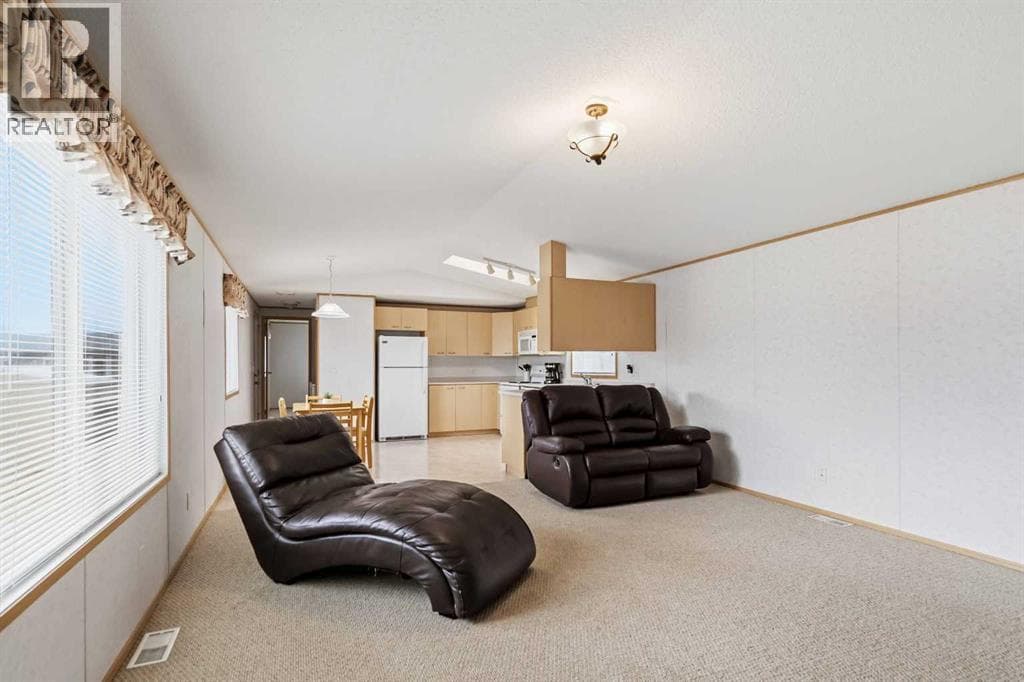 148 Mitchell Drive — photo 4