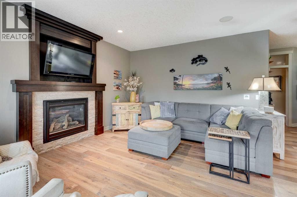 113 Wildrose Drive — photo 3