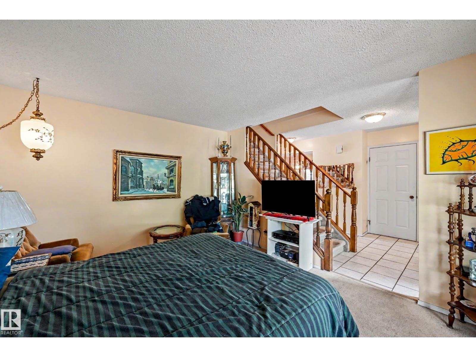 4 WINDERMERE CR — photo 5