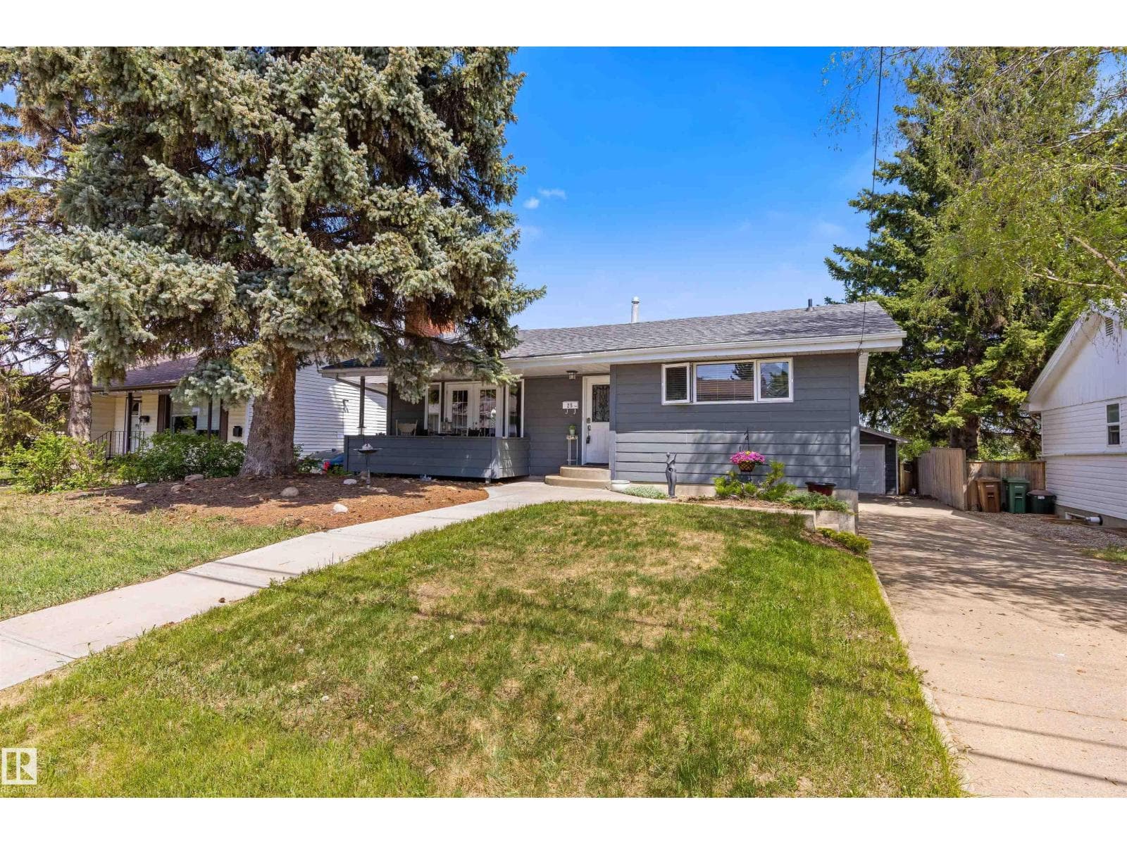 25 MOUNT ROYAL DR — photo 3