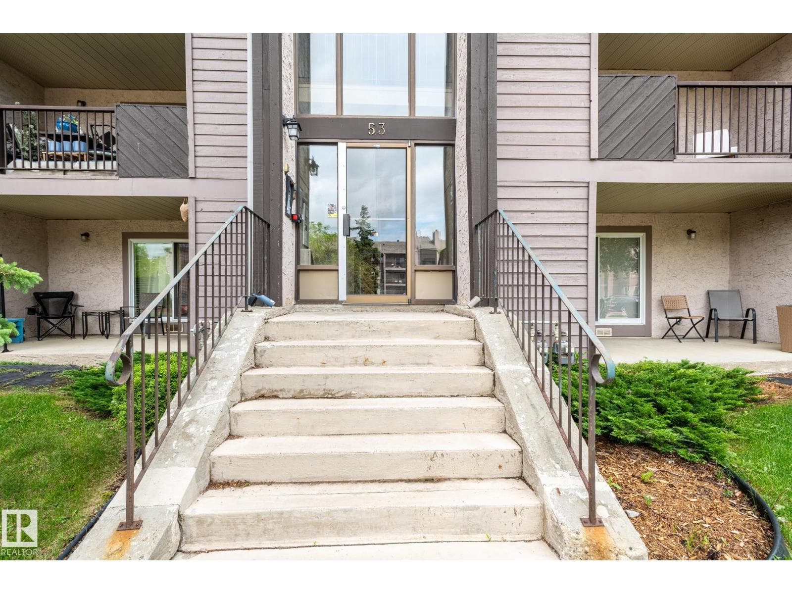 #306 53 Akins DR — photo 5