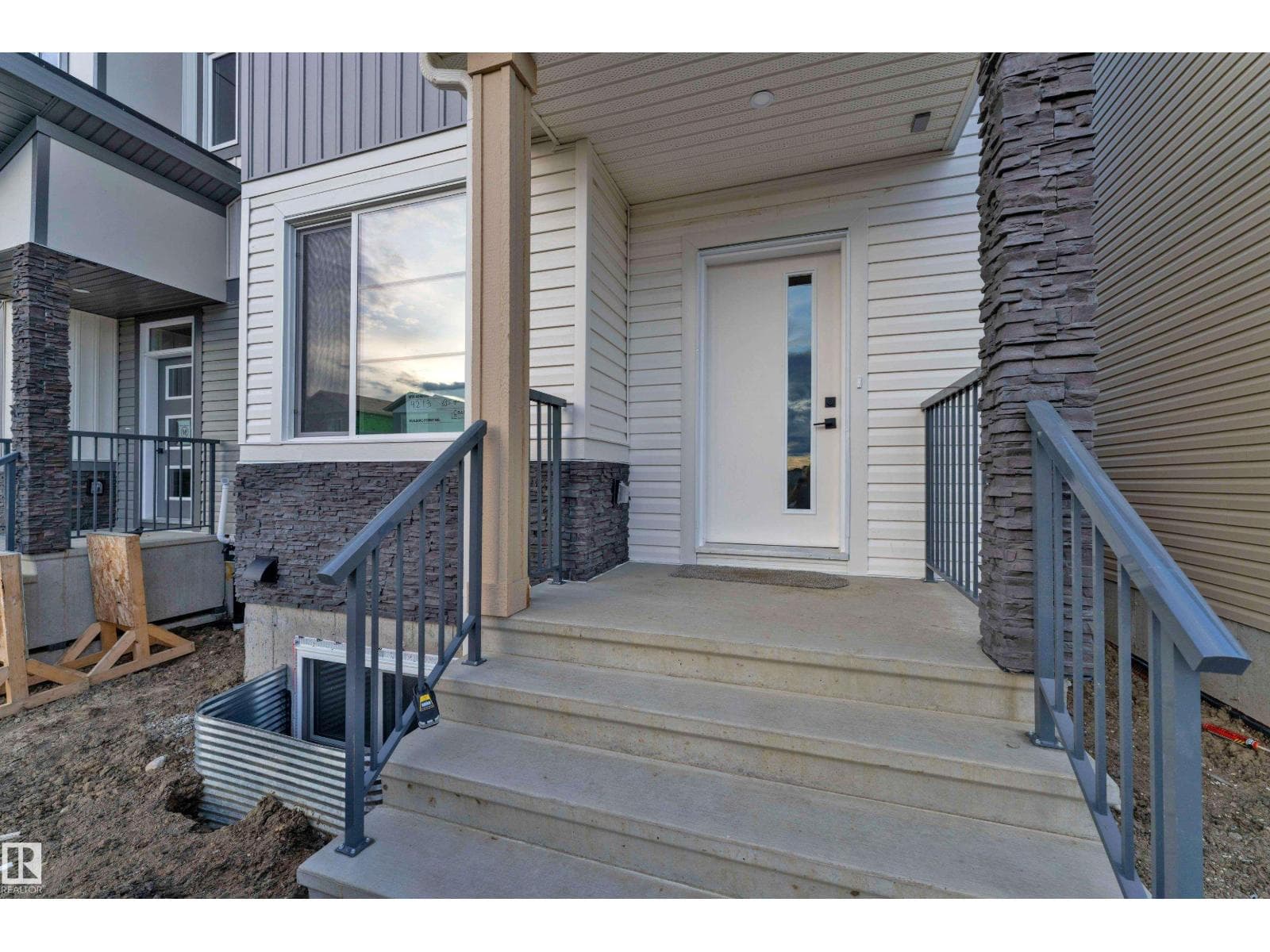 4213 63 ST — photo 3