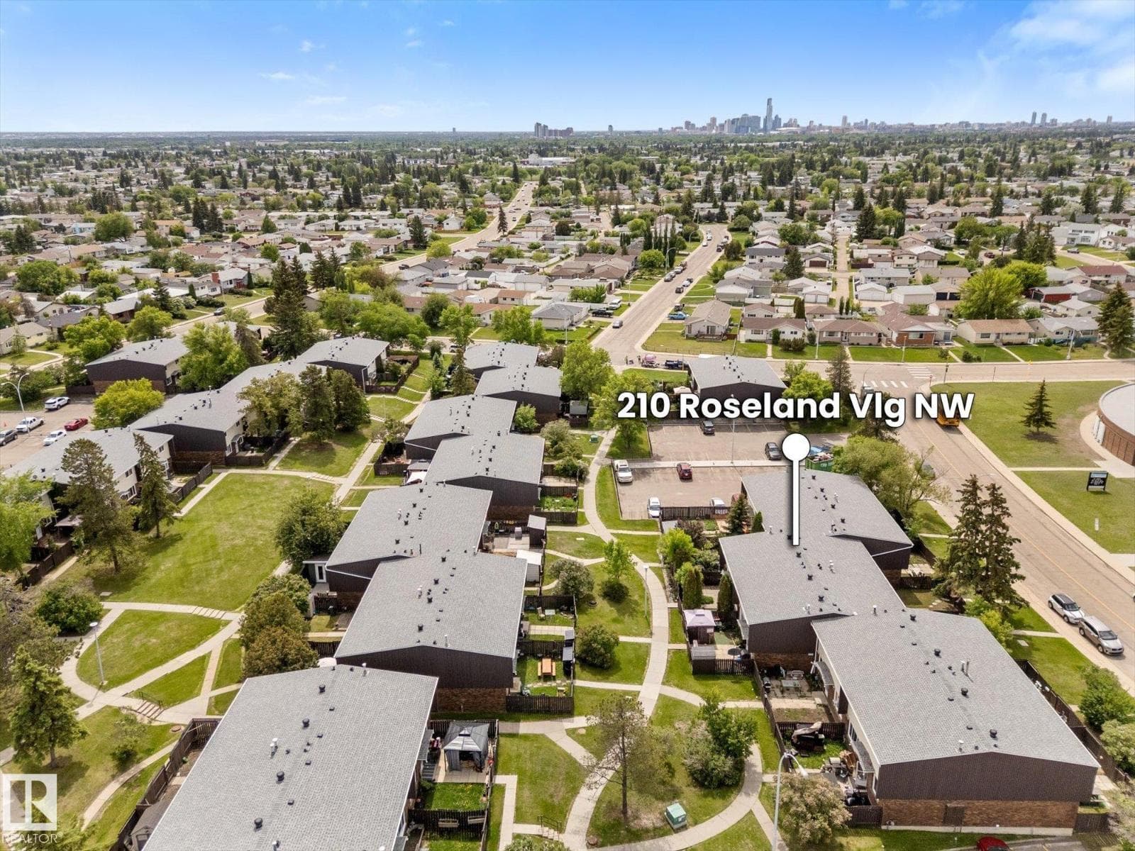 210 ROSELAND VG NW — photo 4