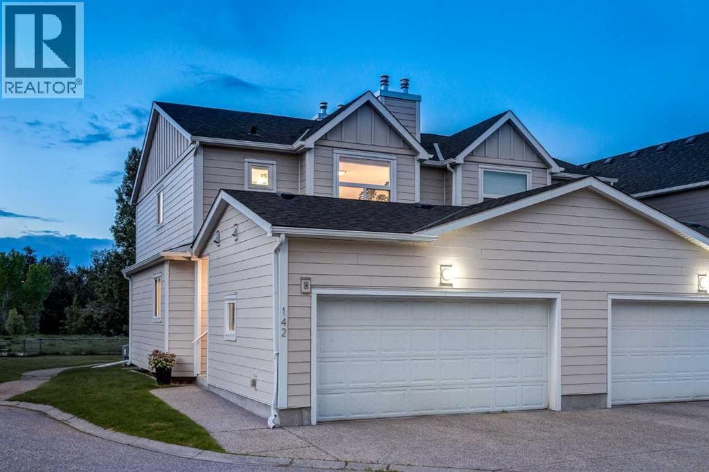 142 INGLEWOOD Point SE — photo 4