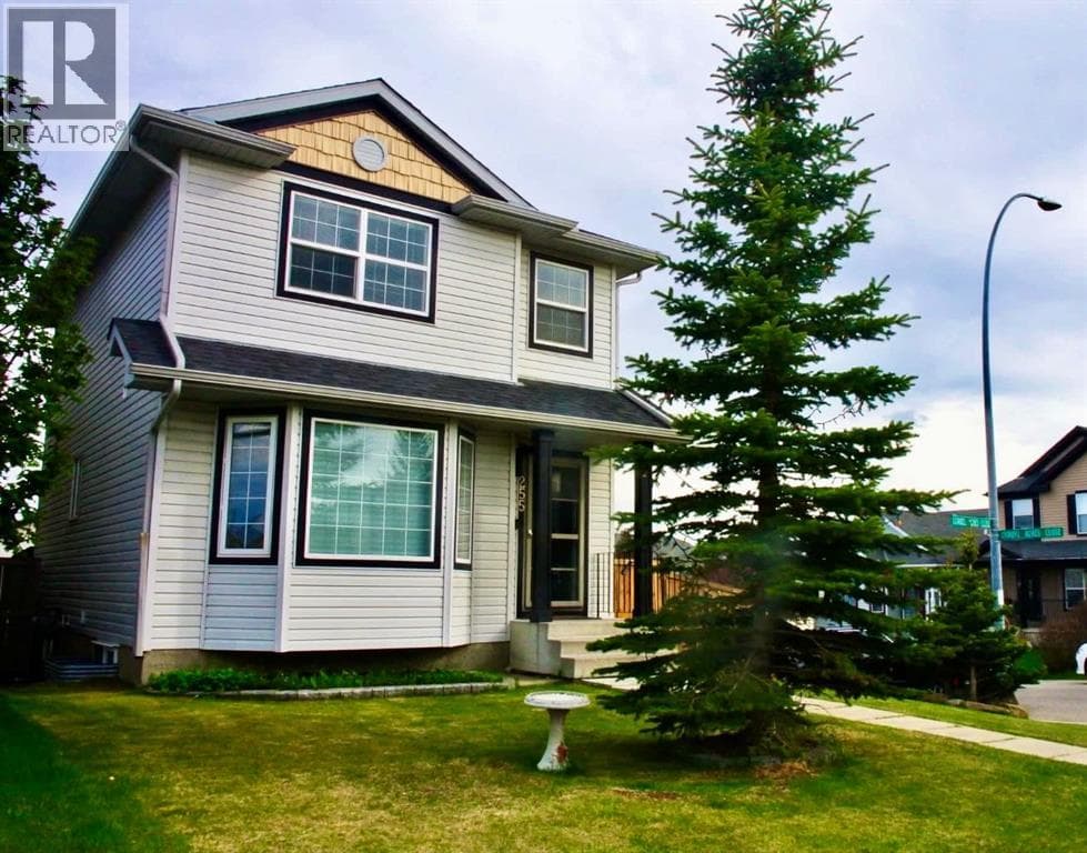 255 Citadel Acres Close NW — photo 2