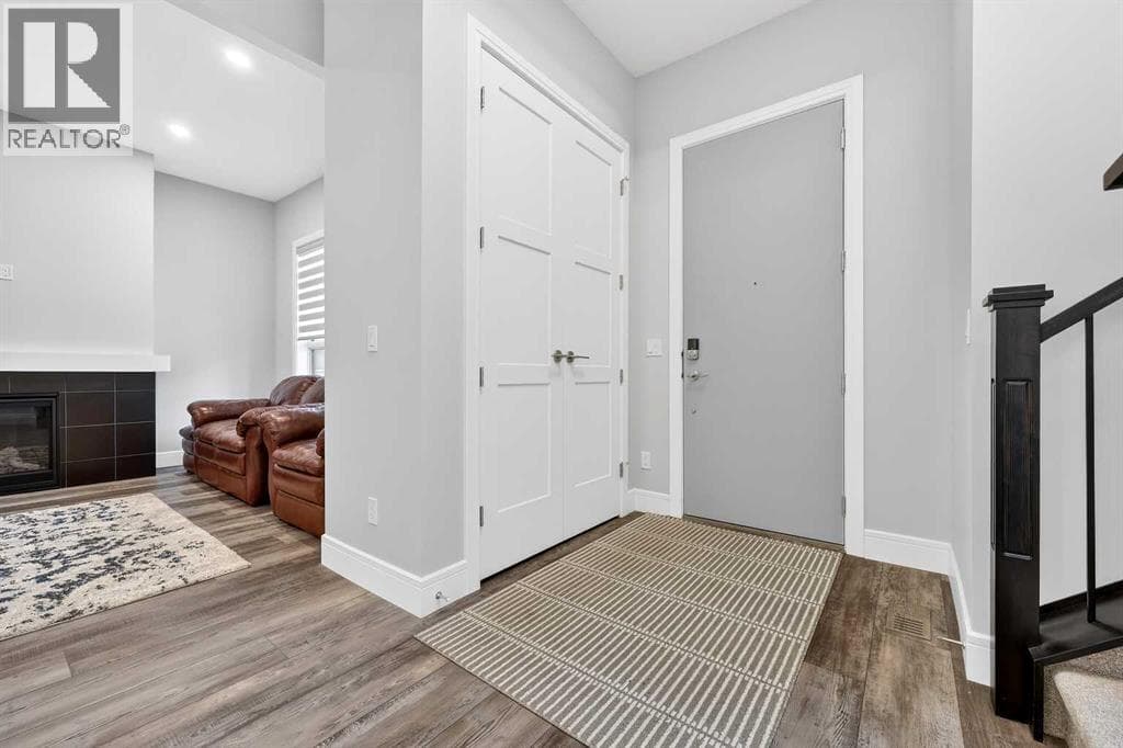 95 Rock Lake View NW — photo 2