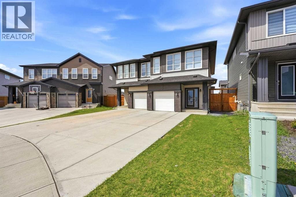 121 Carringvue Park NW — photo 3