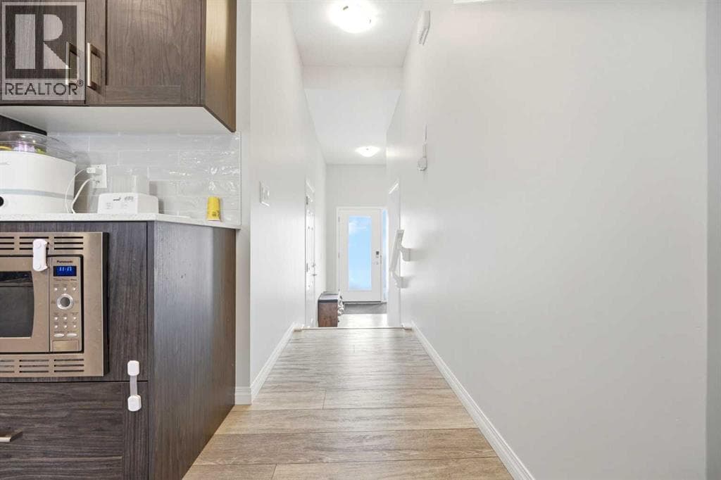 121 Carringvue Park NW — photo 5
