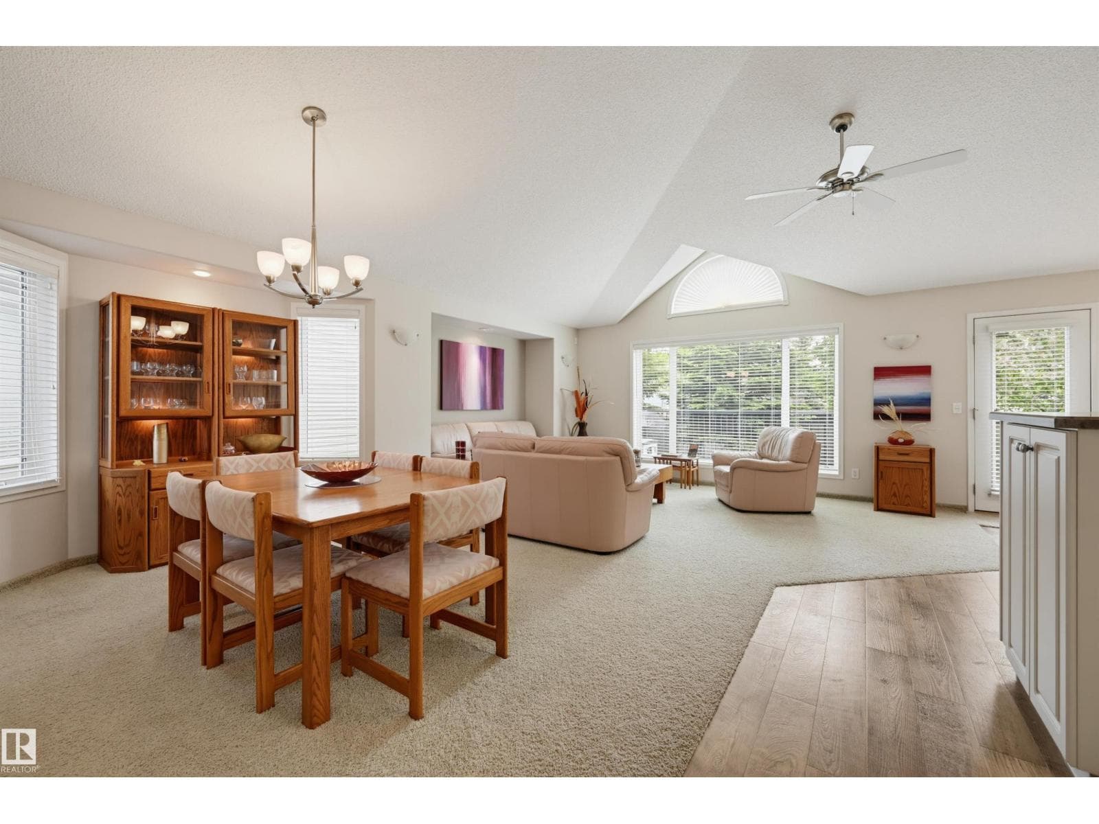 #15 600 REGENCY DR — photo 2