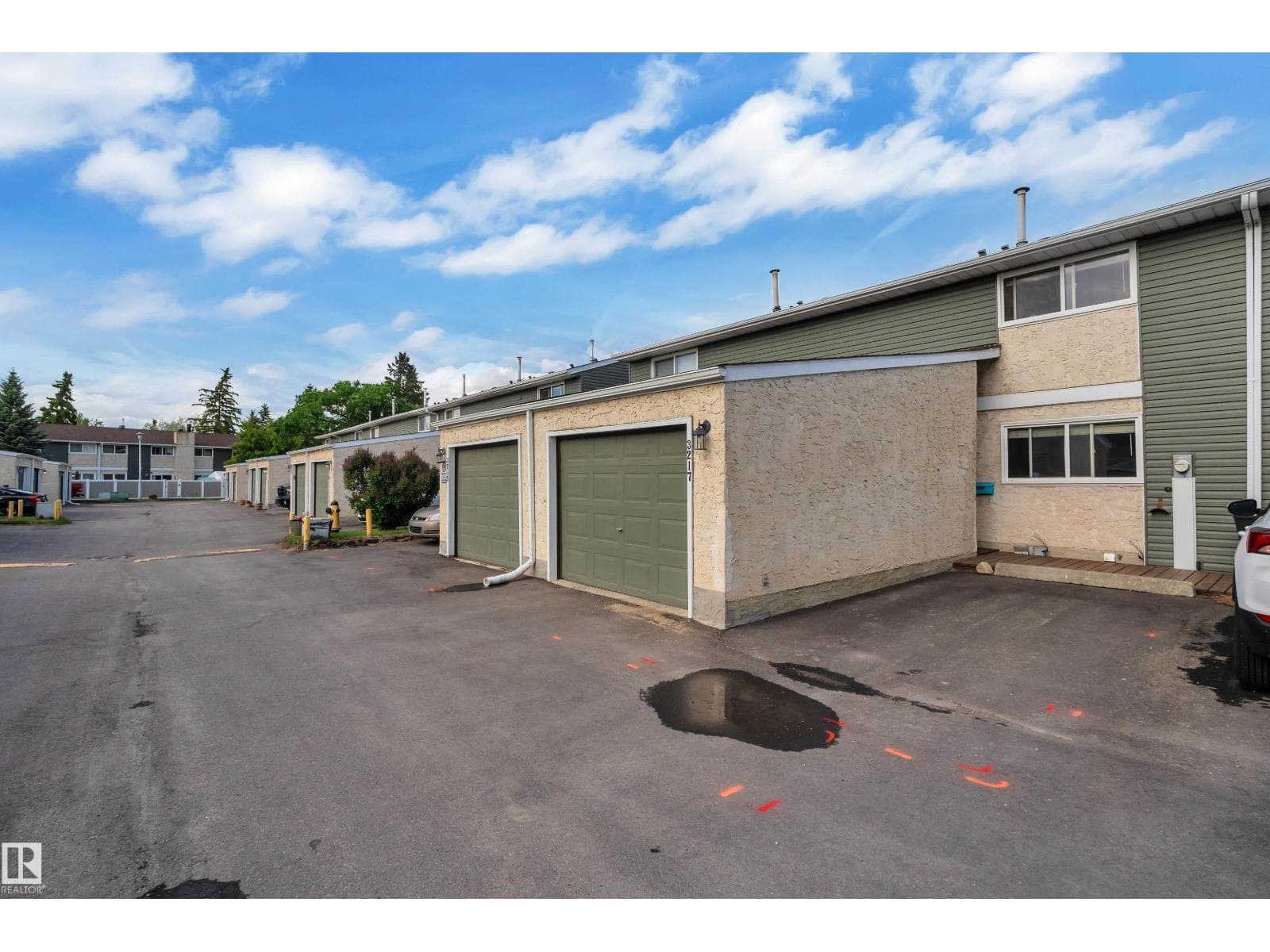 3217 132A AV NW — photo 2