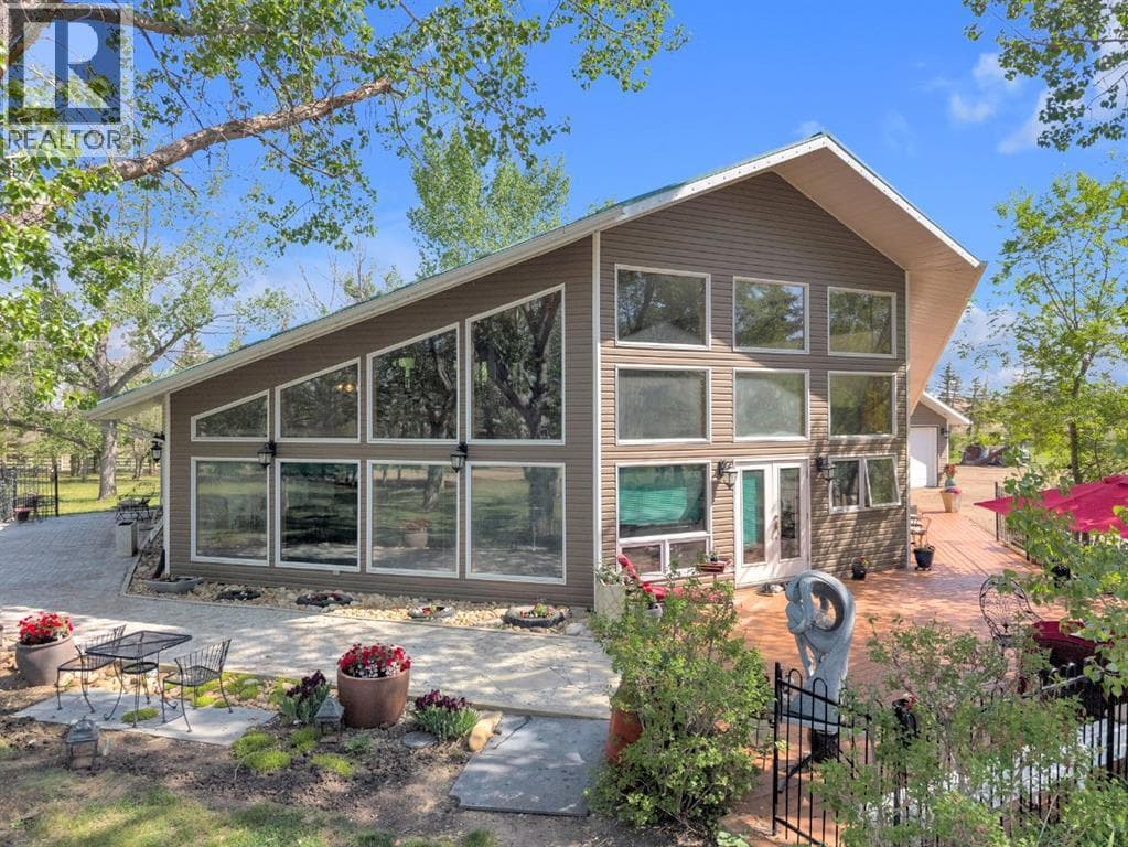 311037A Range Road 222