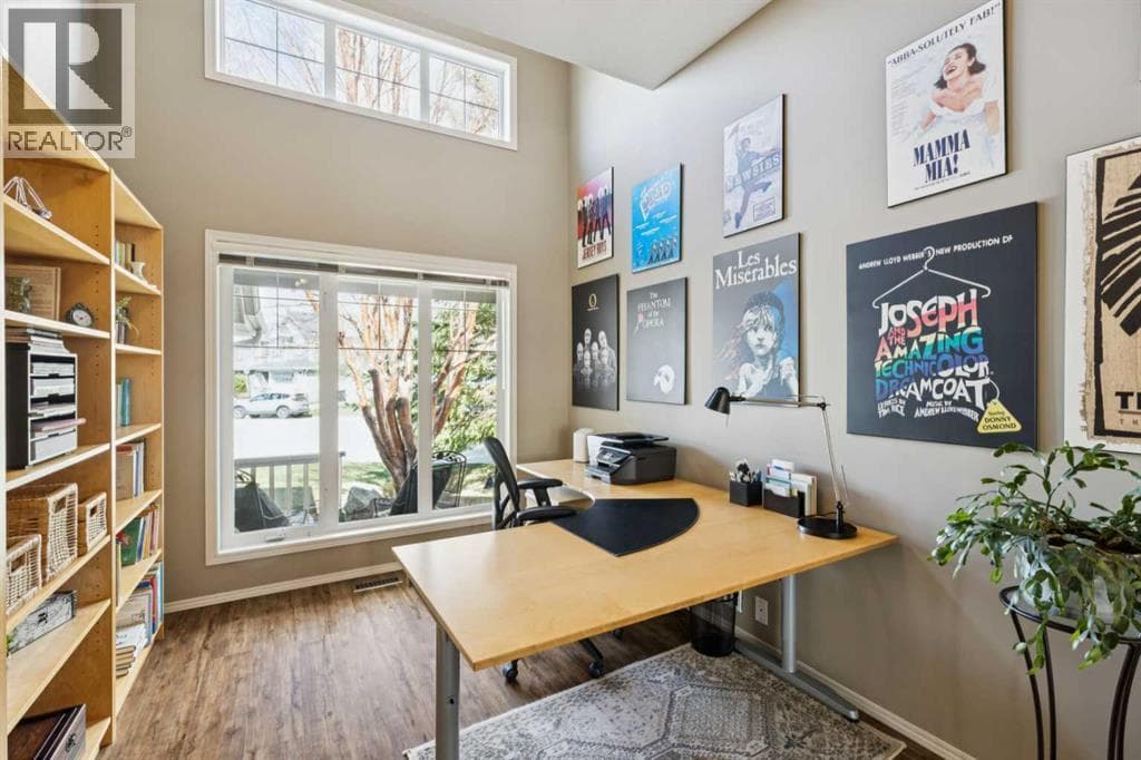 230 Royal Oak Place NW — photo 5