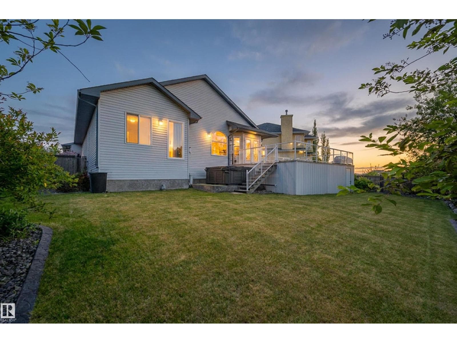 3613 61 ST — photo 2