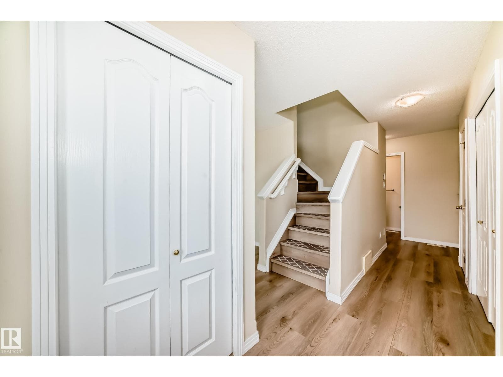 3711 22A ST NW — photo 5